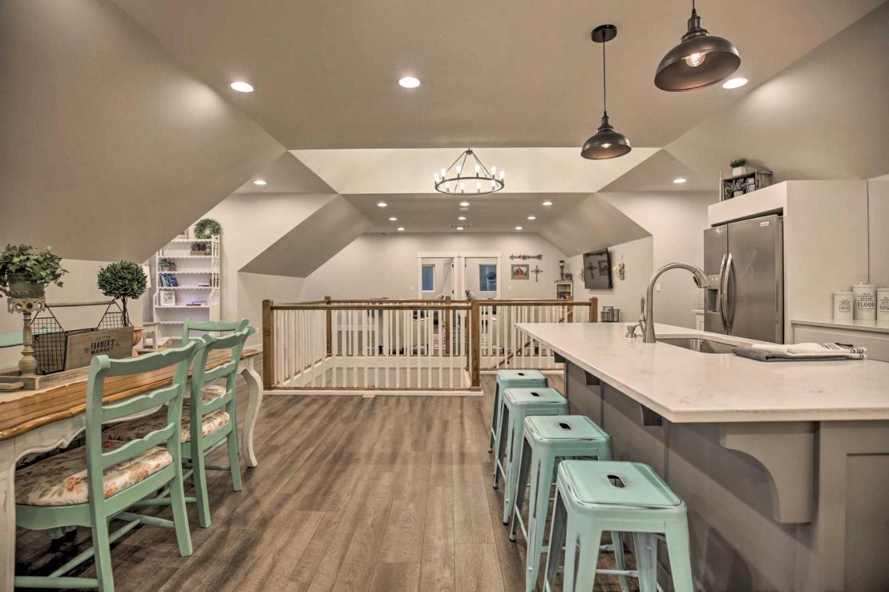 Chic Farmhouse With Creek In Heart Of Wine Country! МакМинвил Екстериор снимка